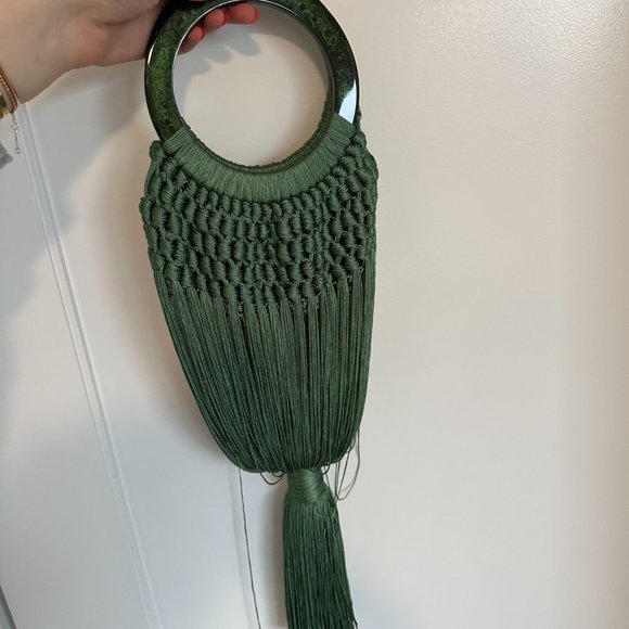 Cult Gaia Malachite Tassel Clutch Bag Acrylic Handle Crochet Macrame-style Green - Picture 4 of 9